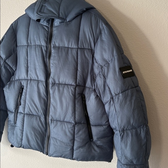 iets frans "something french" puffer jacket with hood in color blue - Picture 6 of 12